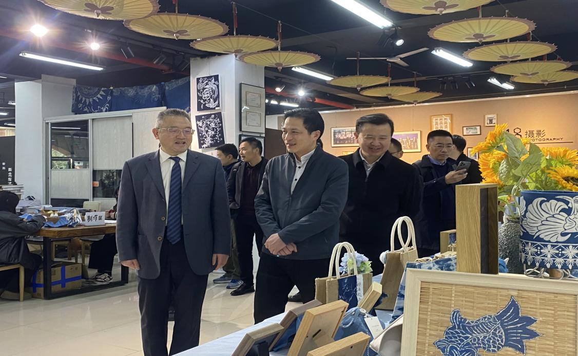 湖州市·黔南州校校合作座谈会在我院召开